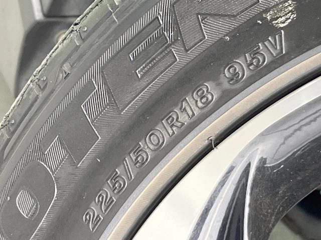 Ｃ－ＨＲ Ｇ　ナビ　衝突被害軽減システム　レーダークルーズ　バックカメラ　スマートキー　ＬＥＤヘッド　ビルトインＥＴＣ　純正１８インチアルミ　オートハイビーム　ハーフレザーシート　コーナーセンサー　車線逸脱警報（25枚目）