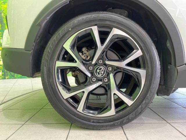 Ｃ－ＨＲ Ｇ　ナビ　衝突被害軽減システム　レーダークルーズ　バックカメラ　スマートキー　ＬＥＤヘッド　ビルトインＥＴＣ　純正１８インチアルミ　オートハイビーム　ハーフレザーシート　コーナーセンサー　車線逸脱警報（26枚目）