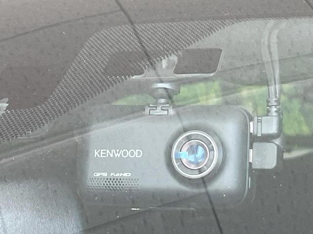 Ｃ－ＨＲ Ｇ　ナビ　衝突被害軽減システム　レーダークルーズ　バックカメラ　スマートキー　ＬＥＤヘッド　ビルトインＥＴＣ　純正１８インチアルミ　オートハイビーム　ハーフレザーシート　コーナーセンサー　車線逸脱警報（32枚目）