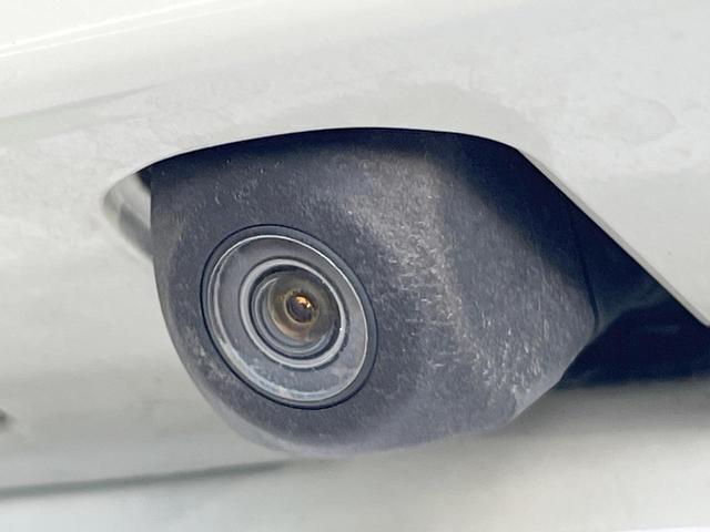 Ｃ－ＨＲ Ｇ　ナビ　衝突被害軽減システム　レーダークルーズ　バックカメラ　スマートキー　ＬＥＤヘッド　ビルトインＥＴＣ　純正１８インチアルミ　オートハイビーム　ハーフレザーシート　コーナーセンサー　車線逸脱警報（34枚目）