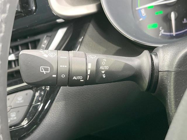 Ｃ－ＨＲ Ｇ　ナビ　衝突被害軽減システム　レーダークルーズ　バックカメラ　スマートキー　ＬＥＤヘッド　ビルトインＥＴＣ　純正１８インチアルミ　オートハイビーム　ハーフレザーシート　コーナーセンサー　車線逸脱警報（38枚目）