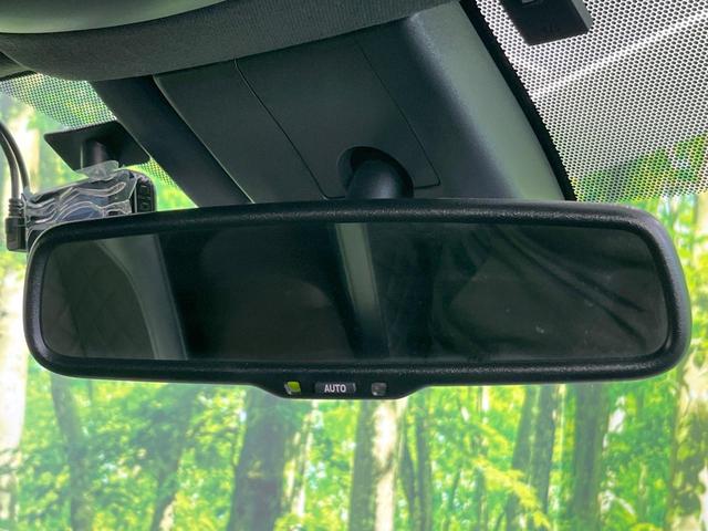 Ｃ－ＨＲ Ｇ　ナビ　衝突被害軽減システム　レーダークルーズ　バックカメラ　スマートキー　ＬＥＤヘッド　ビルトインＥＴＣ　純正１８インチアルミ　オートハイビーム　ハーフレザーシート　コーナーセンサー　車線逸脱警報（48枚目）