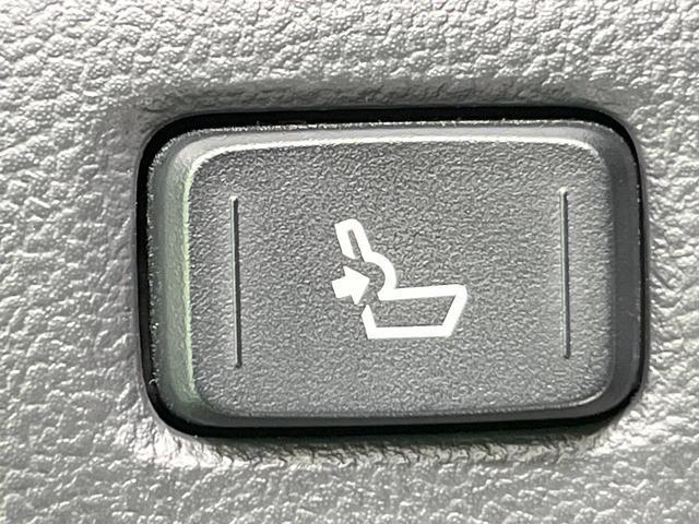 Ｃ－ＨＲ Ｇ　ナビ　衝突被害軽減システム　レーダークルーズ　バックカメラ　スマートキー　ＬＥＤヘッド　ビルトインＥＴＣ　純正１８インチアルミ　オートハイビーム　ハーフレザーシート　コーナーセンサー　車線逸脱警報（53枚目）