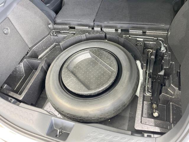 Ｃ－ＨＲ Ｇ　ナビ　衝突被害軽減システム　レーダークルーズ　バックカメラ　スマートキー　ＬＥＤヘッド　ビルトインＥＴＣ　純正１８インチアルミ　オートハイビーム　ハーフレザーシート　コーナーセンサー　車線逸脱警報（57枚目）