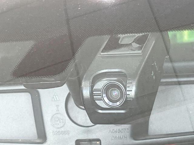 86 GT 6MT ナビ バックカメラ スマートキー HIDヘッド ETC 純正17インチアルミ オートライト デュアルエアコン Bluetooth CD パワーウィンドウ トラクションコントロール(6枚目)