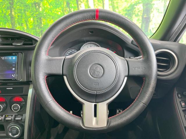 86 GT 6MT ナビ バックカメラ スマートキー HIDヘッド ETC 純正17インチアルミ オートライト デュアルエアコン Bluetooth CD パワーウィンドウ トラクションコントロール(11枚目)