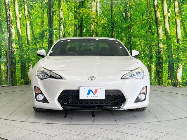 86 GT 6MT ナビ バックカメラ スマートキー HIDヘッド ETC 純正17インチアルミ オートライト デュアルエアコン Bluetooth CD パワーウィンドウ トラクションコントロール(14枚目)