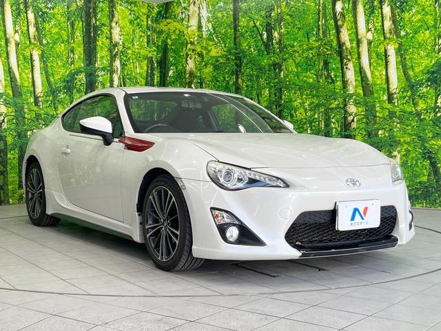 86 GT 6MT ナビ バックカメラ スマートキー HIDヘッド ETC 純正17インチアルミ オートライト デュアルエアコン Bluetooth CD パワーウィンドウ トラクションコントロール(16枚目)