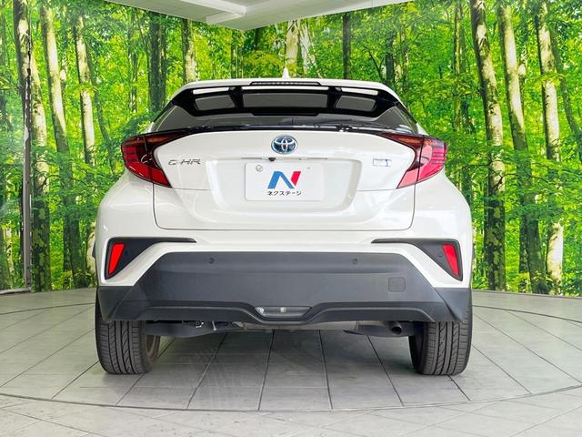 安心の最長１０年・走行無制限保証（有償）をご用意。保証内容も充実はもちろん、無料点検＆オイル交換や、年中無休の全国・２４時間ロードサービスも付帯されておりますのでご安心下さい。