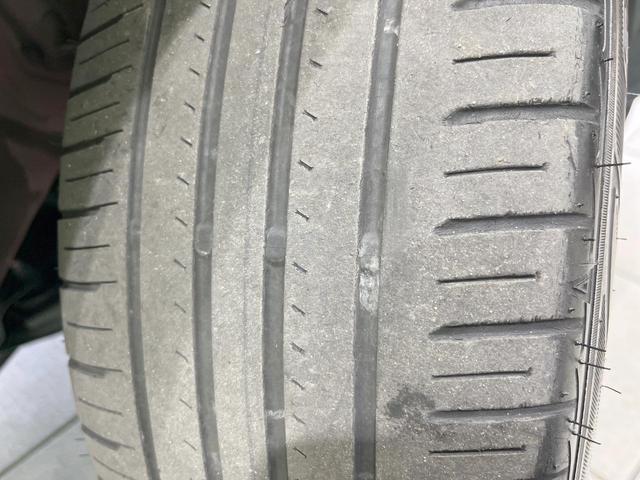 ヤリスクロス ハイブリッドＺ　純正８型ディスプレイオーディオ　衝突被害軽減システム　レーダークルーズ　スマートキー　ＬＥＤヘッド　ＥＴＣ２．０　全周囲カメラ　ハーフレザーシート　パワーシート　純正１８インチＡＷ　オートハイビーム（24枚目）