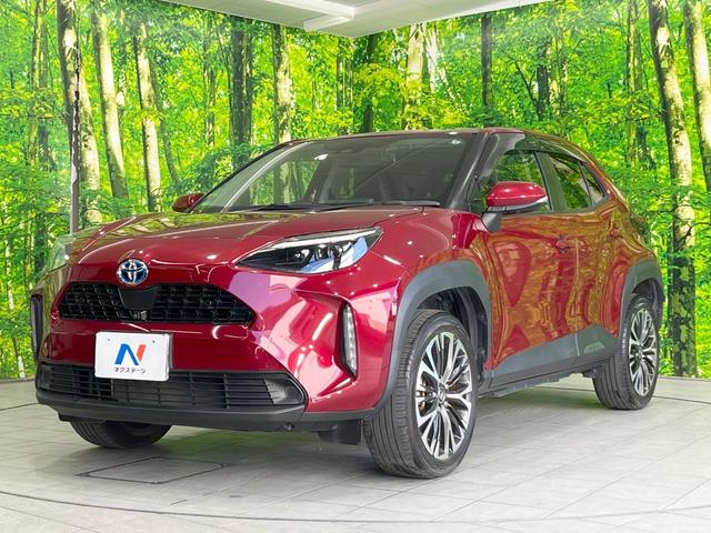 ヤリスクロス ハイブリッドＺ　純正８型ディスプレイオーディオ　衝突被害軽減システム　レーダークルーズ　スマートキー　ＬＥＤヘッド　ＥＴＣ２．０　全周囲カメラ　ハーフレザーシート　パワーシート　純正１８インチＡＷ　オートハイビーム（27枚目）