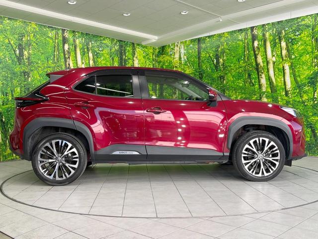 ヤリスクロス ハイブリッドＺ　純正８型ディスプレイオーディオ　衝突被害軽減システム　レーダークルーズ　スマートキー　ＬＥＤヘッド　ＥＴＣ２．０　全周囲カメラ　ハーフレザーシート　パワーシート　純正１８インチＡＷ　オートハイビーム（29枚目）