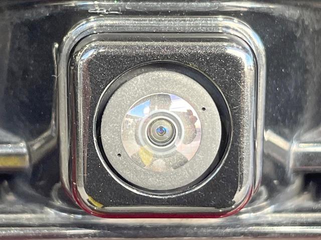 ヤリスクロス ハイブリッドＺ　純正８型ディスプレイオーディオ　衝突被害軽減システム　レーダークルーズ　スマートキー　ＬＥＤヘッド　ＥＴＣ２．０　全周囲カメラ　ハーフレザーシート　パワーシート　純正１８インチＡＷ　オートハイビーム（32枚目）