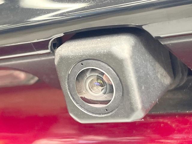 ヤリスクロス ハイブリッドＺ　純正８型ディスプレイオーディオ　衝突被害軽減システム　レーダークルーズ　スマートキー　ＬＥＤヘッド　ＥＴＣ２．０　全周囲カメラ　ハーフレザーシート　パワーシート　純正１８インチＡＷ　オートハイビーム（35枚目）