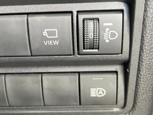 ヤリスクロス ハイブリッドＺ　純正８型ディスプレイオーディオ　衝突被害軽減システム　レーダークルーズ　スマートキー　ＬＥＤヘッド　ＥＴＣ２．０　全周囲カメラ　ハーフレザーシート　パワーシート　純正１８インチＡＷ　オートハイビーム（41枚目）