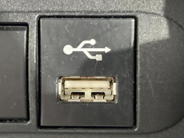 ヤリスクロス ハイブリッドＺ　純正８型ディスプレイオーディオ　衝突被害軽減システム　レーダークルーズ　スマートキー　ＬＥＤヘッド　ＥＴＣ２．０　全周囲カメラ　ハーフレザーシート　パワーシート　純正１８インチＡＷ　オートハイビーム（46枚目）