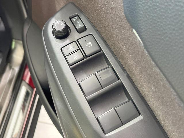 ヤリスクロス ハイブリッドＺ　純正８型ディスプレイオーディオ　衝突被害軽減システム　レーダークルーズ　スマートキー　ＬＥＤヘッド　ＥＴＣ２．０　全周囲カメラ　ハーフレザーシート　パワーシート　純正１８インチＡＷ　オートハイビーム（54枚目）