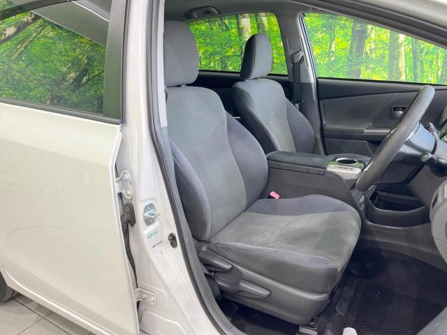 プリウスアルファ Ｓ　チューン　ブラック　純正ナビ　バックカメラ　衝突被害軽減システム　ドラレコ　スマートキー　ＨＩＤヘッド　ビルトインＥＴＣ　純正１６インチアルミ　オートライト　オートエアコン　Ｂｌｕｅｔｏｏｔｈ　ＣＤ　ＤＶＤ再生　フルセグ（8枚目）