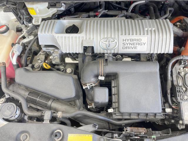 プリウスアルファ Ｓ　チューン　ブラック　純正ナビ　バックカメラ　衝突被害軽減システム　ドラレコ　スマートキー　ＨＩＤヘッド　ビルトインＥＴＣ　純正１６インチアルミ　オートライト　オートエアコン　Ｂｌｕｅｔｏｏｔｈ　ＣＤ　ＤＶＤ再生　フルセグ（18枚目）