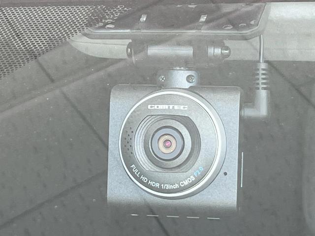 プリウスアルファ Ｓ　チューン　ブラック　純正ナビ　バックカメラ　衝突被害軽減システム　ドラレコ　スマートキー　ＨＩＤヘッド　ビルトインＥＴＣ　純正１６インチアルミ　オートライト　オートエアコン　Ｂｌｕｅｔｏｏｔｈ　ＣＤ　ＤＶＤ再生　フルセグ（32枚目）