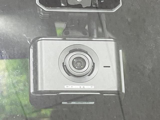 Ｎ－ＢＯＸカスタム Ｌ　スタイル＋ブラック　ナビ　衝突被害軽減システム　レーダークルーズ　両側電動ドア　バックカメラ　ドラレコ　スマートキー　ＬＥＤヘッド　コーナーセンサー　ビルトインＥＴＣ　純正１４インチアルミ　車線逸脱警報　オートライト（6枚目）