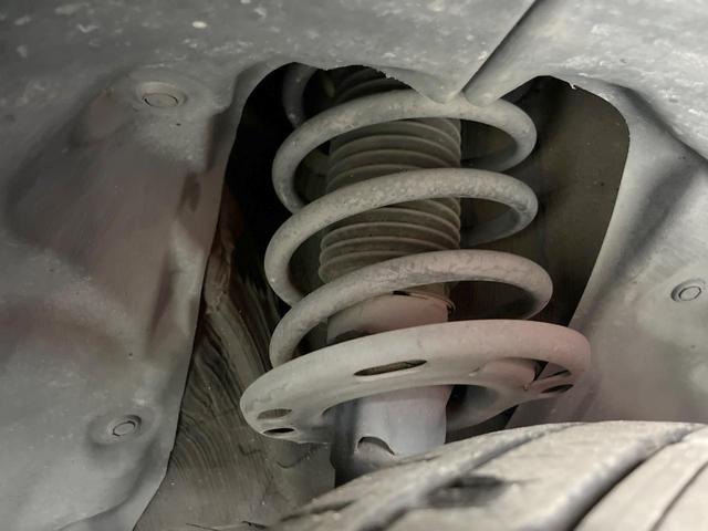 ＣＸ－５ ＸＤ　Ｌパッケージ　ディーゼル　純正ＳＤナビ　衝突被害軽減システム　レーダークルーズ　全周囲カメラ　電動リアゲート　レザーシート　コーナーセンサー　スマートキー　ＬＥＤヘッド　ビルトインＥＴＣ　純正１９インチアルミ（23枚目）