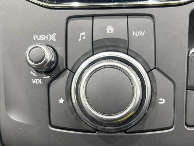 ＣＸ－５ ＸＤ　Ｌパッケージ　ディーゼル　純正ＳＤナビ　衝突被害軽減システム　レーダークルーズ　全周囲カメラ　電動リアゲート　レザーシート　コーナーセンサー　スマートキー　ＬＥＤヘッド　ビルトインＥＴＣ　純正１９インチアルミ（44枚目）