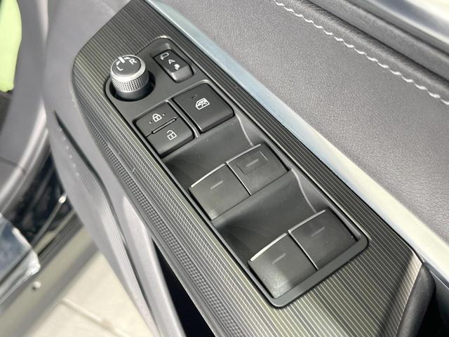 ハリアー Ｚ　レザーパッケージ　ＪＢＬサウンド　純正ナビ機能付ＤＡ　衝突被害軽減システム　レーダークルーズ　バックカメラ　電動リアゲート　スマートキー　ＬＥＤヘッド　レザーシート　全席シートヒーター　前席シートエアコン　ＥＴＣ２．０（30枚目）