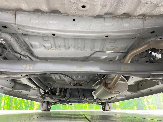 Ｎ－ＢＯＸカスタム Ｇ　ＳＳパッケージ　純正ナビ　衝突被害軽減システム　両側電動ドア　バックカメラ　スマートキー　ＨＩＤヘッド　ビルトインＥＴＣ　純正１４インチアルミ　オートライト　オートエアコン　Ｂｌｕｅｔｏｏｔｈ　ＣＤ　ＤＶＤ再生（19枚目）