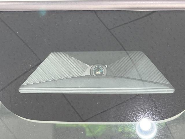 Ｎ－ＢＯＸ ベースグレード　衝突被害軽減システム　レーダークルーズ　両側電動ドア　バックカメラ　スマートキー　ＬＥＤヘッド　コーナーセンサー　車線逸脱警報　オートライト　オートエアコン　Ｂｌｕｅｔｏｏｔｈ（3枚目）