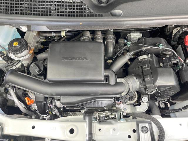 Ｎ－ＢＯＸ ベースグレード　衝突被害軽減システム　レーダークルーズ　両側電動ドア　バックカメラ　スマートキー　ＬＥＤヘッド　コーナーセンサー　車線逸脱警報　オートライト　オートエアコン　Ｂｌｕｅｔｏｏｔｈ（18枚目）