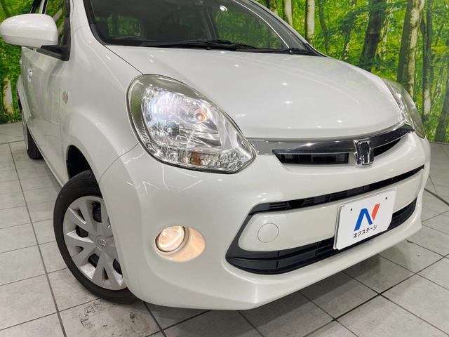 【ＨＩＤヘッドライト】非常に明るく前方を照らしてくれるので、悪天候や夜間の走行時も視界良好で安心してお乗りいただけます。