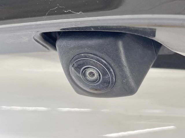 ヤリス ハイブリッドＸ　純正ナビ　バックカメラ　１００Ｖ電源　衝突被害軽減システム　レーダークルーズ　禁煙車　スマートキー　ＬＥＤヘッド　ビルトインＥＴＣ　車線逸脱警報　オートエアコン　Ｂｌｕｅｔｏｏｔｈ（28枚目）