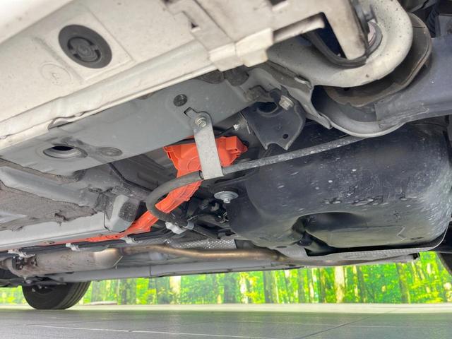 ヤリス ハイブリッドＸ　純正ナビ　バックカメラ　１００Ｖ電源　衝突被害軽減システム　レーダークルーズ　禁煙車　スマートキー　ＬＥＤヘッド　ビルトインＥＴＣ　車線逸脱警報　オートエアコン　Ｂｌｕｅｔｏｏｔｈ（30枚目）