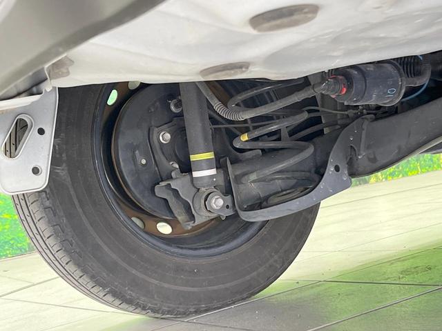 ヤリス ハイブリッドＸ　純正ナビ　バックカメラ　１００Ｖ電源　衝突被害軽減システム　レーダークルーズ　禁煙車　スマートキー　ＬＥＤヘッド　ビルトインＥＴＣ　車線逸脱警報　オートエアコン　Ｂｌｕｅｔｏｏｔｈ（33枚目）