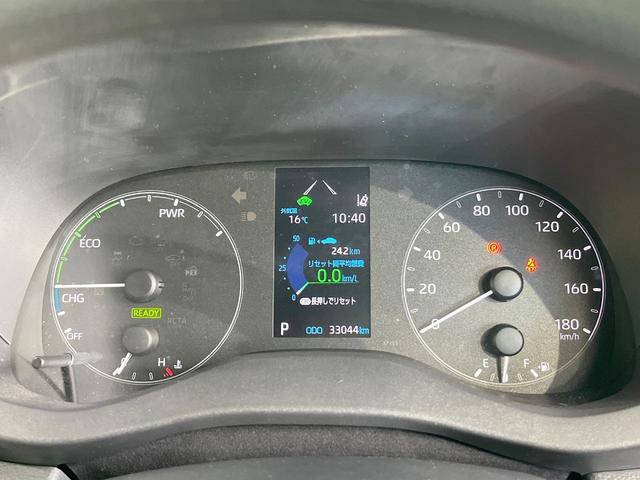 ヤリス ハイブリッドＸ　純正ナビ　バックカメラ　１００Ｖ電源　衝突被害軽減システム　レーダークルーズ　禁煙車　スマートキー　ＬＥＤヘッド　ビルトインＥＴＣ　車線逸脱警報　オートエアコン　Ｂｌｕｅｔｏｏｔｈ（34枚目）