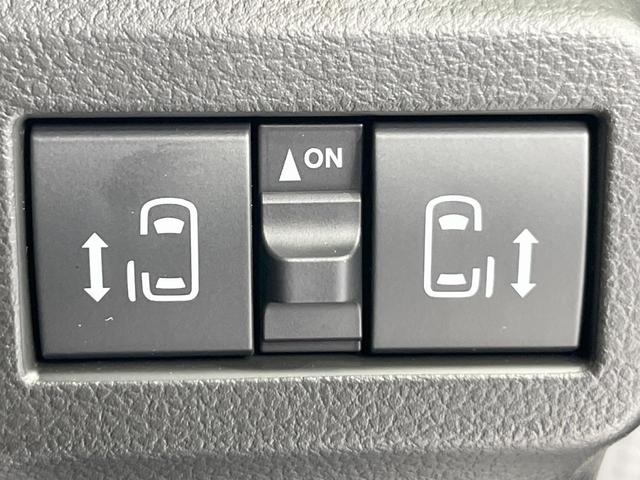 スペーシアカスタム ハイブリッドＸＳ　届出済未使用車　両側電動ドア　純正ナビ　全周囲カメラ　衝突被害軽減システム　レーダークルーズ　ハーフレザーシート　コーナーセンサー　スマートキー　ＬＥＤヘッド　純正１５インチアルミ　オートライト（5枚目）