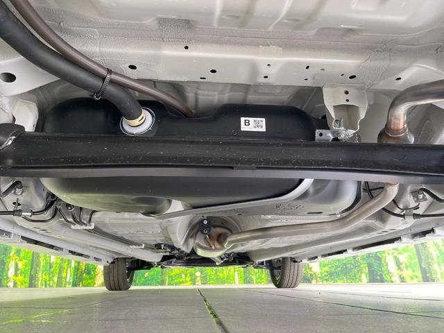 スペーシアカスタム ハイブリッドＸＳ　届出済未使用車　両側電動ドア　純正ナビ　全周囲カメラ　衝突被害軽減システム　レーダークルーズ　ハーフレザーシート　コーナーセンサー　スマートキー　ＬＥＤヘッド　純正１５インチアルミ　オートライト（19枚目）