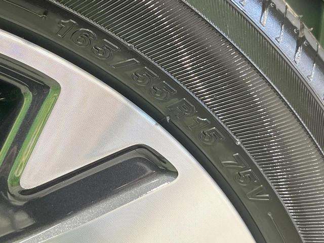 スペーシアカスタム ハイブリッドＸＳ　届出済未使用車　両側電動ドア　純正ナビ　全周囲カメラ　衝突被害軽減システム　レーダークルーズ　ハーフレザーシート　コーナーセンサー　スマートキー　ＬＥＤヘッド　純正１５インチアルミ　オートライト（30枚目）