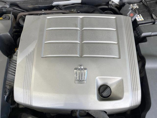 クラウン ２．５アスリート　ナビパッケージ　バックカメラ　衝突被害軽減システム　禁煙車　ハーフレザーシート　前席シートエアコン　スマートキー　ＨＩＤヘッド　ビルトインＥＴＣ　クルコン　純正１８インチアルミ　オートエアコン　Ｂｌｕｅｔｏｏｔｈ（18枚目）