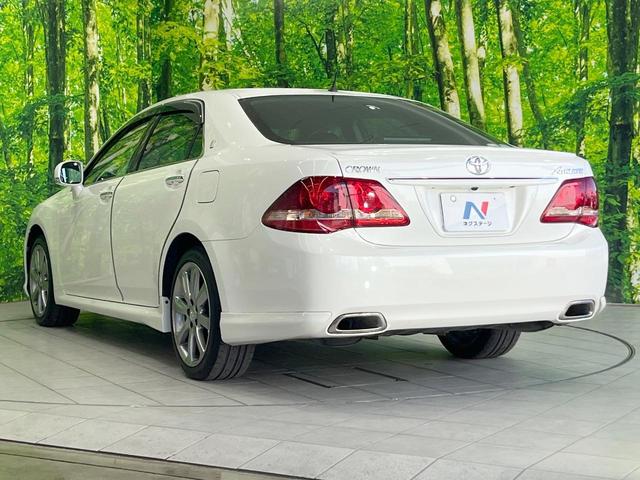 クラウン ２．５アスリート　ナビパッケージ　バックカメラ　衝突被害軽減システム　禁煙車　ハーフレザーシート　前席シートエアコン　スマートキー　ＨＩＤヘッド　ビルトインＥＴＣ　クルコン　純正１８インチアルミ　オートエアコン　Ｂｌｕｅｔｏｏｔｈ（23枚目）