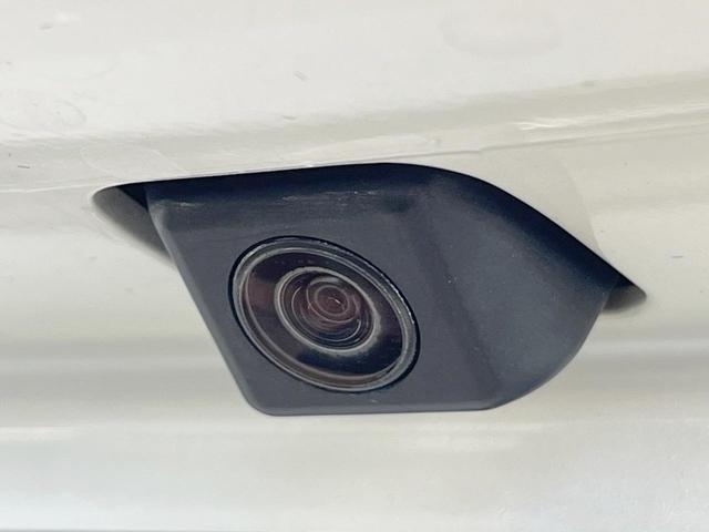 クラウン ２．５アスリート　ナビパッケージ　バックカメラ　衝突被害軽減システム　禁煙車　ハーフレザーシート　前席シートエアコン　スマートキー　ＨＩＤヘッド　ビルトインＥＴＣ　クルコン　純正１８インチアルミ　オートエアコン　Ｂｌｕｅｔｏｏｔｈ（32枚目）