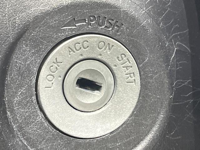 シエンタ ハイブリッドＸ　電動スライドドア　衝突被害軽減システム　ＥＴＣ　車線逸脱警報　オートエアコン　Ｂｌｕｅｔｏｏｔｈ　ＣＤ　ＤＶＤ再生　フルセグ（45枚目）