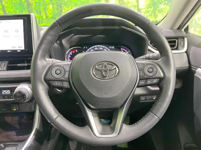 ＲＡＶ４ Ｇ　Ｚパッケージ　４ＷＤ　純正９型ナビ　バックカメラ　衝突被害軽減システム　レーダークルーズ　禁煙車　電動リアゲート　レザーシート　パワーシート　ドラレコ　コーナーセンサー　スマートキー　ＬＥＤヘッド　ビルトインＥＴＣ（11枚目）