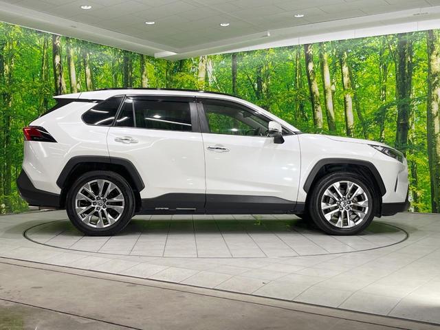 ＲＡＶ４ Ｇ　Ｚパッケージ　４ＷＤ　純正９型ナビ　バックカメラ　衝突被害軽減システム　レーダークルーズ　禁煙車　電動リアゲート　レザーシート　パワーシート　ドラレコ　コーナーセンサー　スマートキー　ＬＥＤヘッド　ビルトインＥＴＣ（24枚目）