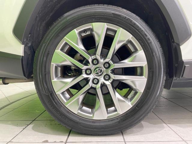 ＲＡＶ４ Ｇ　Ｚパッケージ　４ＷＤ　純正９型ナビ　バックカメラ　衝突被害軽減システム　レーダークルーズ　禁煙車　電動リアゲート　レザーシート　パワーシート　ドラレコ　コーナーセンサー　スマートキー　ＬＥＤヘッド　ビルトインＥＴＣ（27枚目）