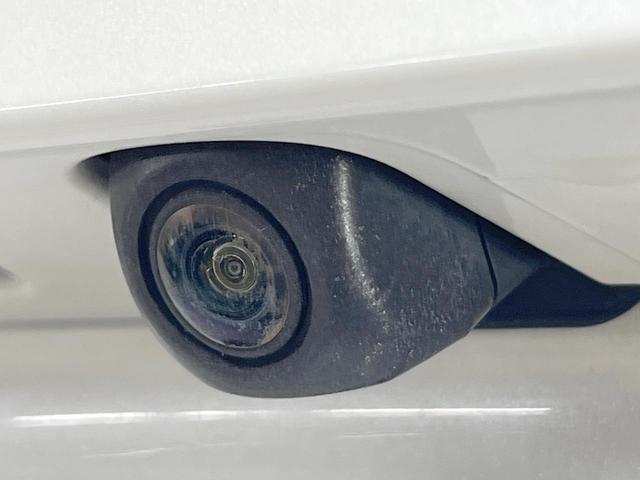 ＲＡＶ４ Ｇ　Ｚパッケージ　４ＷＤ　純正９型ナビ　バックカメラ　衝突被害軽減システム　レーダークルーズ　禁煙車　電動リアゲート　レザーシート　パワーシート　ドラレコ　コーナーセンサー　スマートキー　ＬＥＤヘッド　ビルトインＥＴＣ（32枚目）