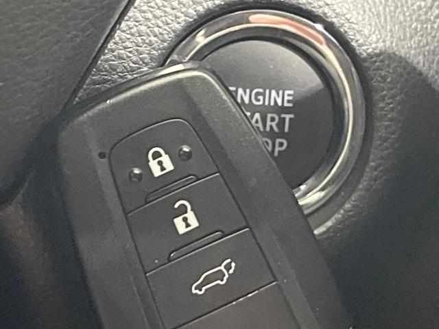 ＲＡＶ４ Ｇ　Ｚパッケージ　４ＷＤ　純正９型ナビ　バックカメラ　衝突被害軽減システム　レーダークルーズ　禁煙車　電動リアゲート　レザーシート　パワーシート　ドラレコ　コーナーセンサー　スマートキー　ＬＥＤヘッド　ビルトインＥＴＣ（40枚目）