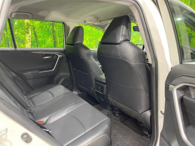 ＲＡＶ４ Ｇ　Ｚパッケージ　４ＷＤ　純正９型ナビ　バックカメラ　衝突被害軽減システム　レーダークルーズ　禁煙車　電動リアゲート　レザーシート　パワーシート　ドラレコ　コーナーセンサー　スマートキー　ＬＥＤヘッド　ビルトインＥＴＣ（59枚目）