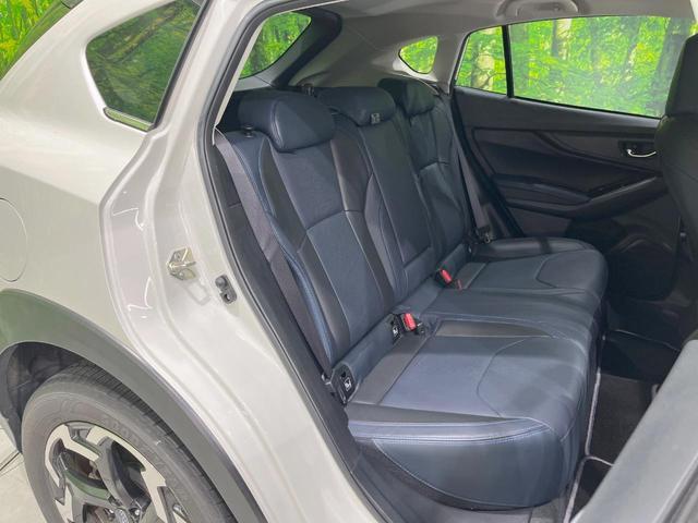 ＸＶ アドバンス　４ＷＤ　サイド・バックカメラ　衝突被害軽減システム　レーダークルーズ　禁煙車　レザーシート　ドラレコ　コーナーセンサー　スマートキー　ＬＥＤヘッド　ＥＴＣ　純正１８インチアルミ　車線逸脱警報（9枚目）